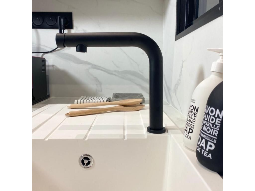Dekonao black kitchen sink mixer tap - Dekonao SWRU18856